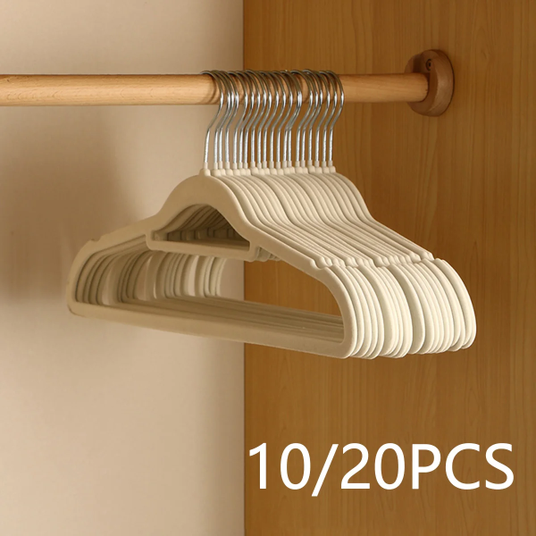 Premium Velvet Hangers – 10/20 Pieces